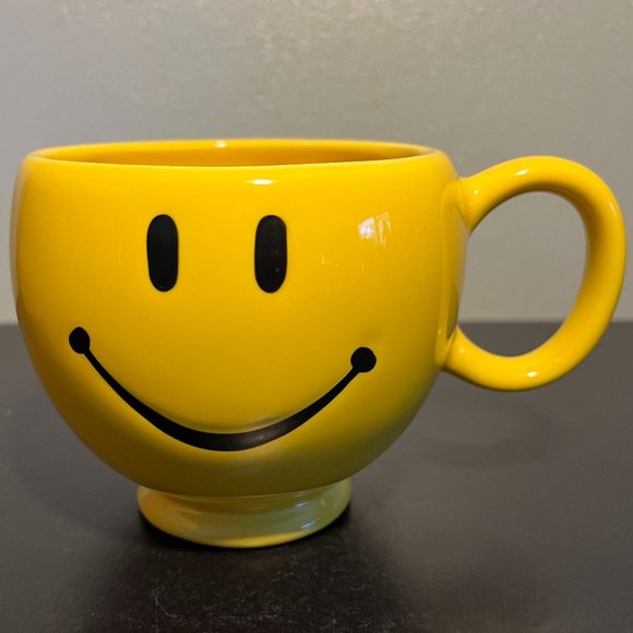 TELEFLORA Yellow Smiley Happy Face Cup Mug ~ Vase ~ Planter ~ Have a Nice Day - Picture 1 of 7